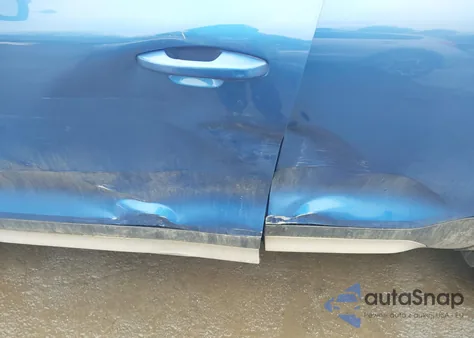 2019 Volvo Xc40 T5 R-Design from USA, damaged, VIN YV4162UM0K2117612